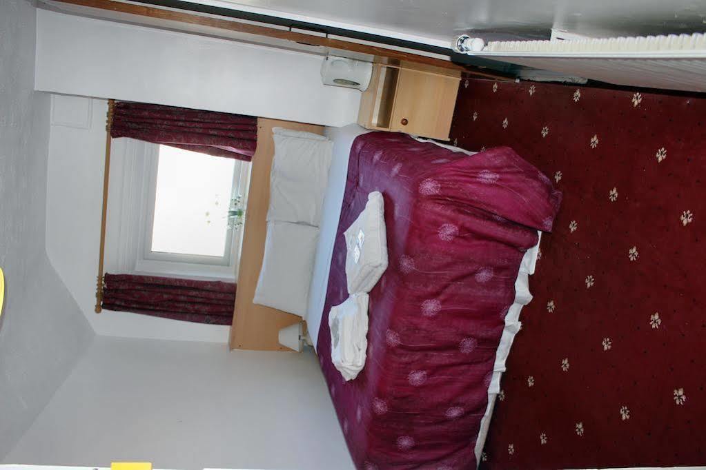 เดอะ บรู๊คลิน โฮเต็ล Hotel แบล็คพูล ภายนอก รูปภาพ